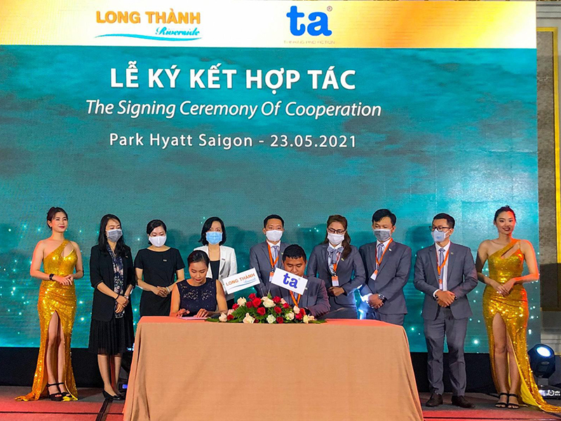 Ký kết hợp tác chiến lược với Tây Hồ phân phối iD Junction